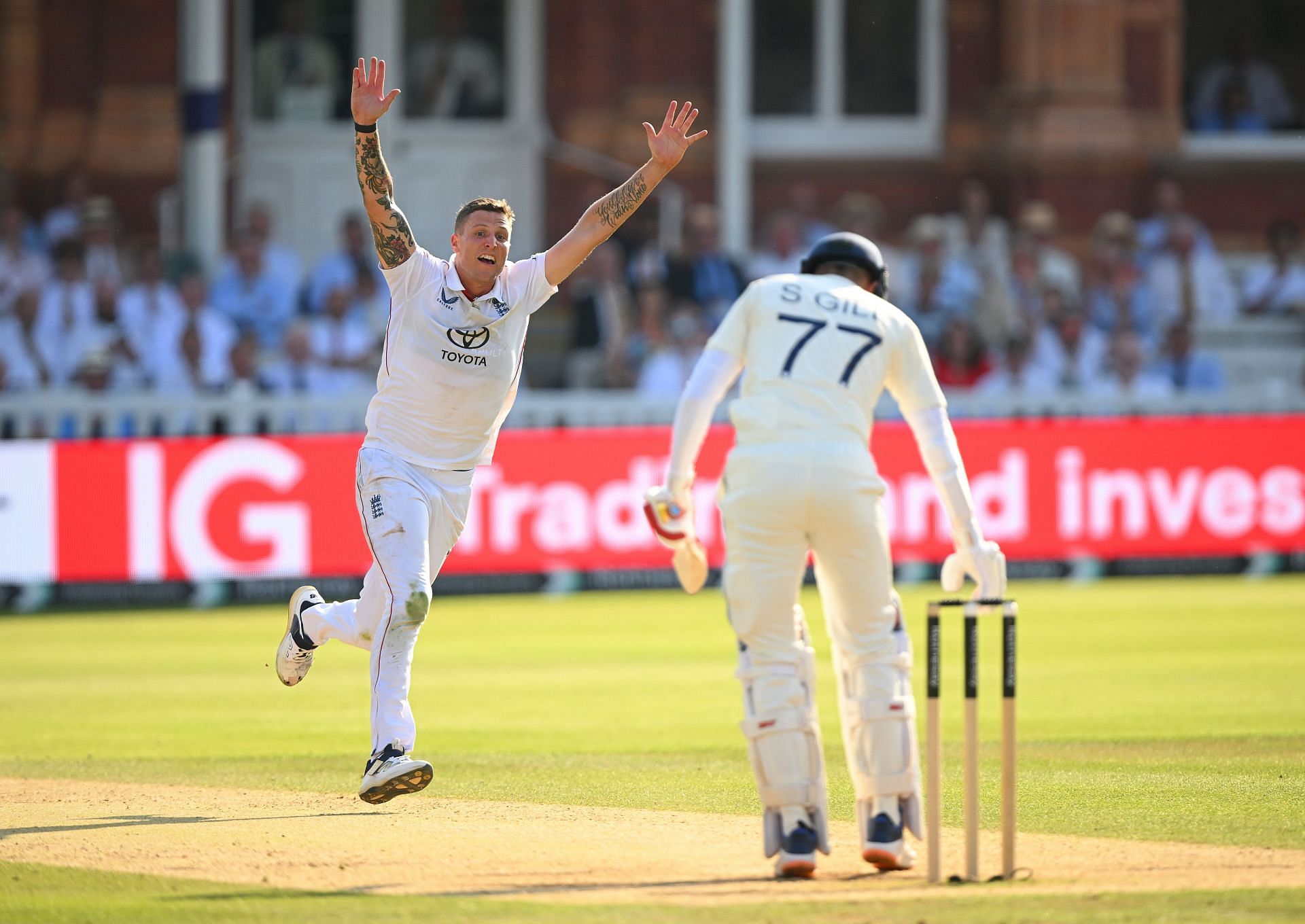 Brydon Carse appeals for Shubman Gill's lbw. (Credits: Getty)